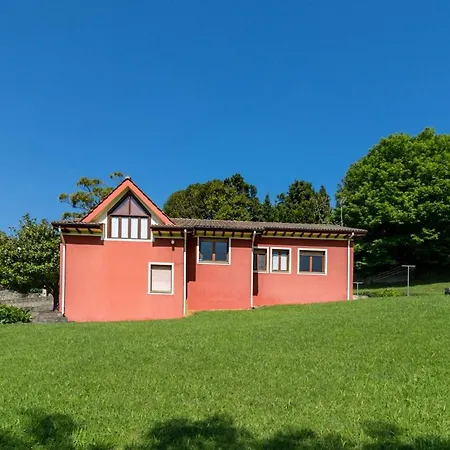 Charming With Garden Near Santillana *