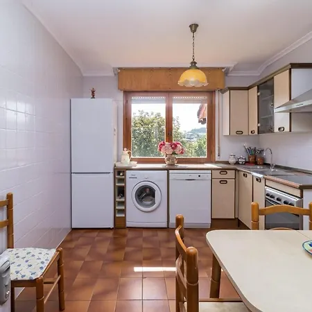 Encantadora Casa Con Jardin Cerca De Santillana Del Mar